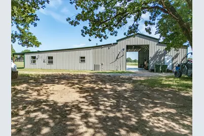 209 County Road 2696, Alvord, TX 76225 - Photo 25
