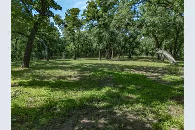 209 County Road 2696, Alvord, TX 76225 - Photo 37