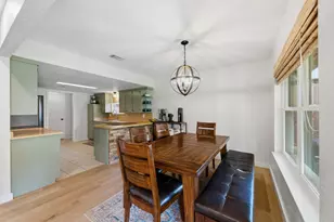 224 Overcrest Dr, Benbrook, TX 76126 - Photo 11