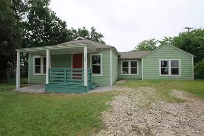 102 San Saba Avenue, Benbrook, TX 76126 - Photo 1