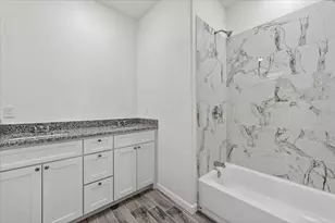 2902 Walnut St, Greenville, TX 75401 - Photo 15