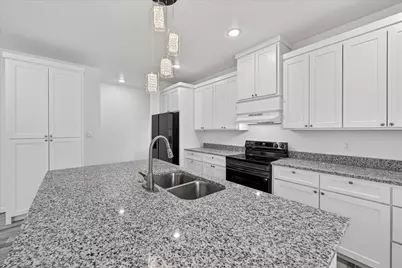 2902 Walnut Street, Greenville, TX 75401 - Photo 7