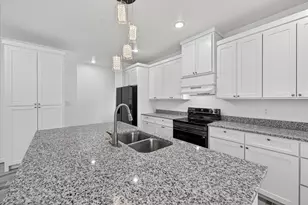 2902 Walnut St, Greenville, TX 75401 - Photo 7