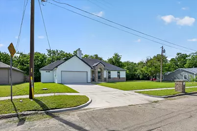 2902 Walnut Street, Greenville, TX 75401 - Photo 25