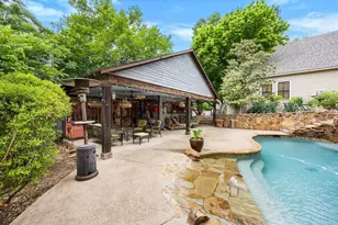 1025 W Main St, Waxahachie, TX 75165 - Photo 25