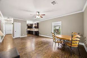 1025 W Main St, Waxahachie, TX 75165 - Photo 35