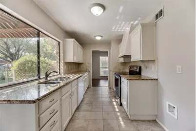 6520 Kiowa Court, Plano, TX 75023 - Photo 9