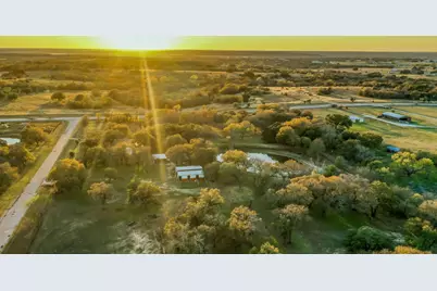 109 Tango Road, Weatherford, TX 76087 - Photo 9