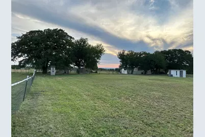 2901 Wind Mill Court, Tolar, TX 76476 - Photo 33