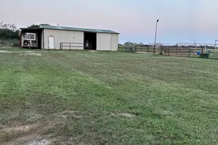 2901 Wind Mill Ct, Tolar, TX 76476 - Photo 25