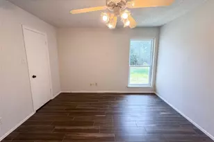 3701 Westminster Dr, Carrollton, TX 75007 - Photo 17