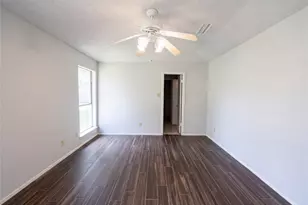 3701 Westminster Dr, Carrollton, TX 75007 - Photo 19
