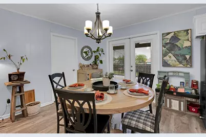902 S Avenue L, Clifton, TX 76634 - Photo 11
