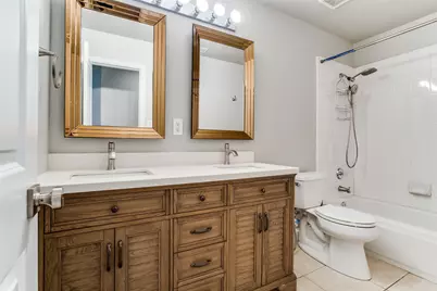 7006 Woodsprings Drive, Garland, TX 75044 - Photo 11
