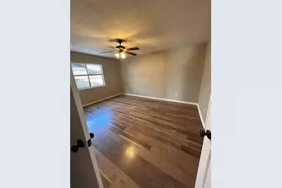 5584 Squires Drive, The Colony, TX 75056 - Photo 19