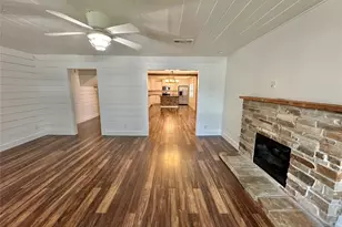 101 N Berry St, Sanger, TX 76266 - Photo 5