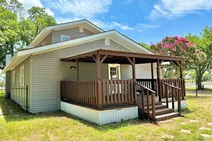 101 N Berry St, Sanger, TX 76266 - Photo 29