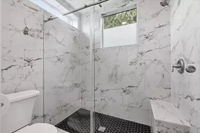 4214 Swiss Avenue #A, Dallas, TX 75204 - Photo 23
