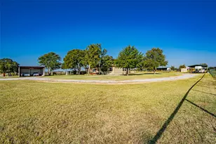 1673 Co Rd 407, Stephenville, TX 76401 - Photo 37