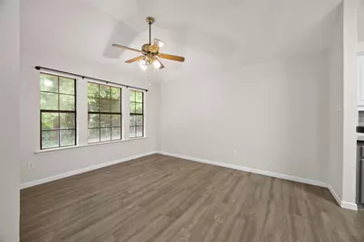 607 Lark Lane, Oak Leaf, TX 75154 - Photo 15