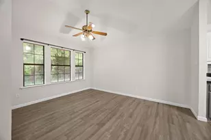 607 Lark Ln, Oak Leaf, TX 75154 - Photo 15