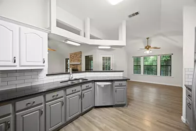 607 Lark Lane, Oak Leaf, TX 75154 - Photo 13