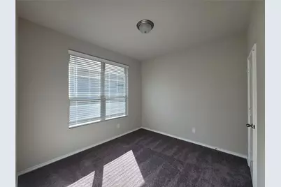 933 Ravenwood Lane, Van Alstyne, TX 75495 - Photo 5