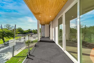 438 Bonnie View Road, Dallas, TX 75203 - Photo 17