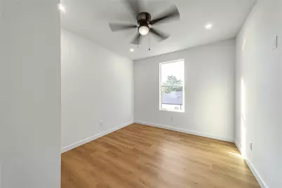 438 Bonnie View Road, Dallas, TX 75203 - Photo 33