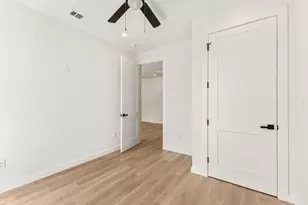 438 Bonnie View Rd, Dallas, TX 75203 - Photo 23