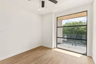 438 Bonnie View Rd, Dallas, TX 75203 - Photo 13