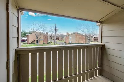 2100 Randy Snow Road #412, Arlington, TX 76011 - Photo 31