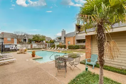 2100 Randy Snow Road #412, Arlington, TX 76011 - Photo 3