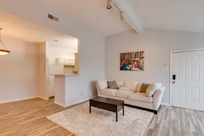 2100 Randy Snow Road #412, Arlington, TX 76011 - Photo 5