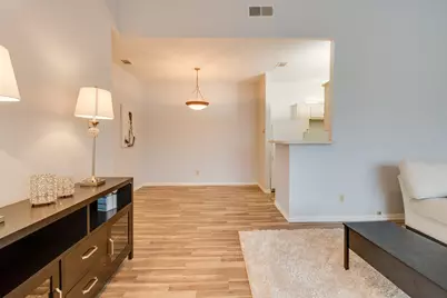 2100 Randy Snow Road #412, Arlington, TX 76011 - Photo 11