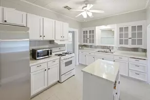 2015 Gorman Ave, Waco, TX 76707 - Photo 7