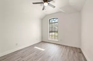 6913 Indiana Ave, Fort Worth, TX 76137 - Photo 33