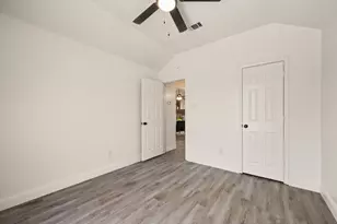 6913 Indiana Ave, Fort Worth, TX 76137 - Photo 29