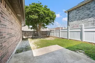 6913 Indiana Ave, Fort Worth, TX 76137 - Photo 35