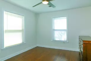 901 Gregg St, Denton, TX 76201 - Photo 9