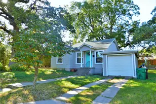 901 Gregg St, Denton, TX 76201 - Photo 1