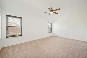 2683 Lake Ridge Dr, Little Elm, TX 75068 - Photo 11
