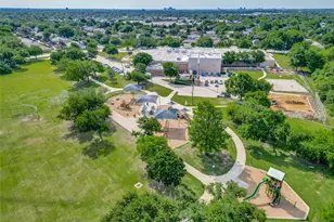 3904 Davis Cir, Plano, TX 75023 - Photo 29