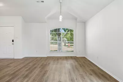 1001 Crane Circle, Saginaw, TX 76131 - Photo 3