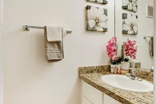 4777 Cedar Springs Rd, Dallas, TX 75219 - Photo 15