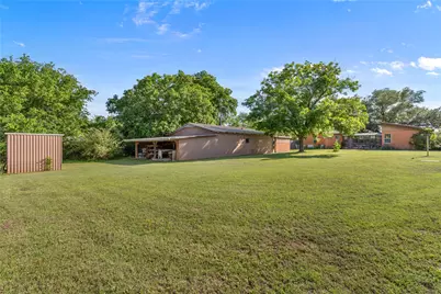 611 N Avenue Q, Clifton, TX 76634 - Photo 21