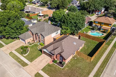 2802 Garden Oaks Place, Grand Prairie, TX 75052 - Photo 29