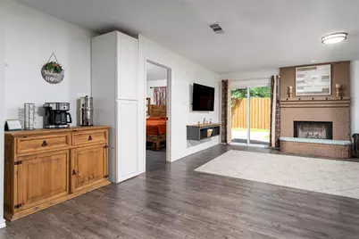 2802 Garden Oaks Place, Grand Prairie, TX 75052 - Photo 9