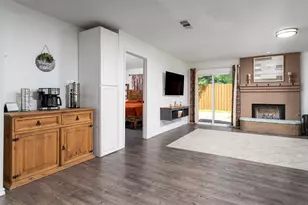 2802 Garden Oaks Pl, Grand Prairie, TX 75052 - Photo 9