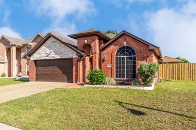 2802 Garden Oaks Place, Grand Prairie, TX 75052 - Photo 33